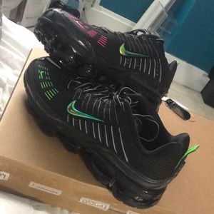 Nike vapor max